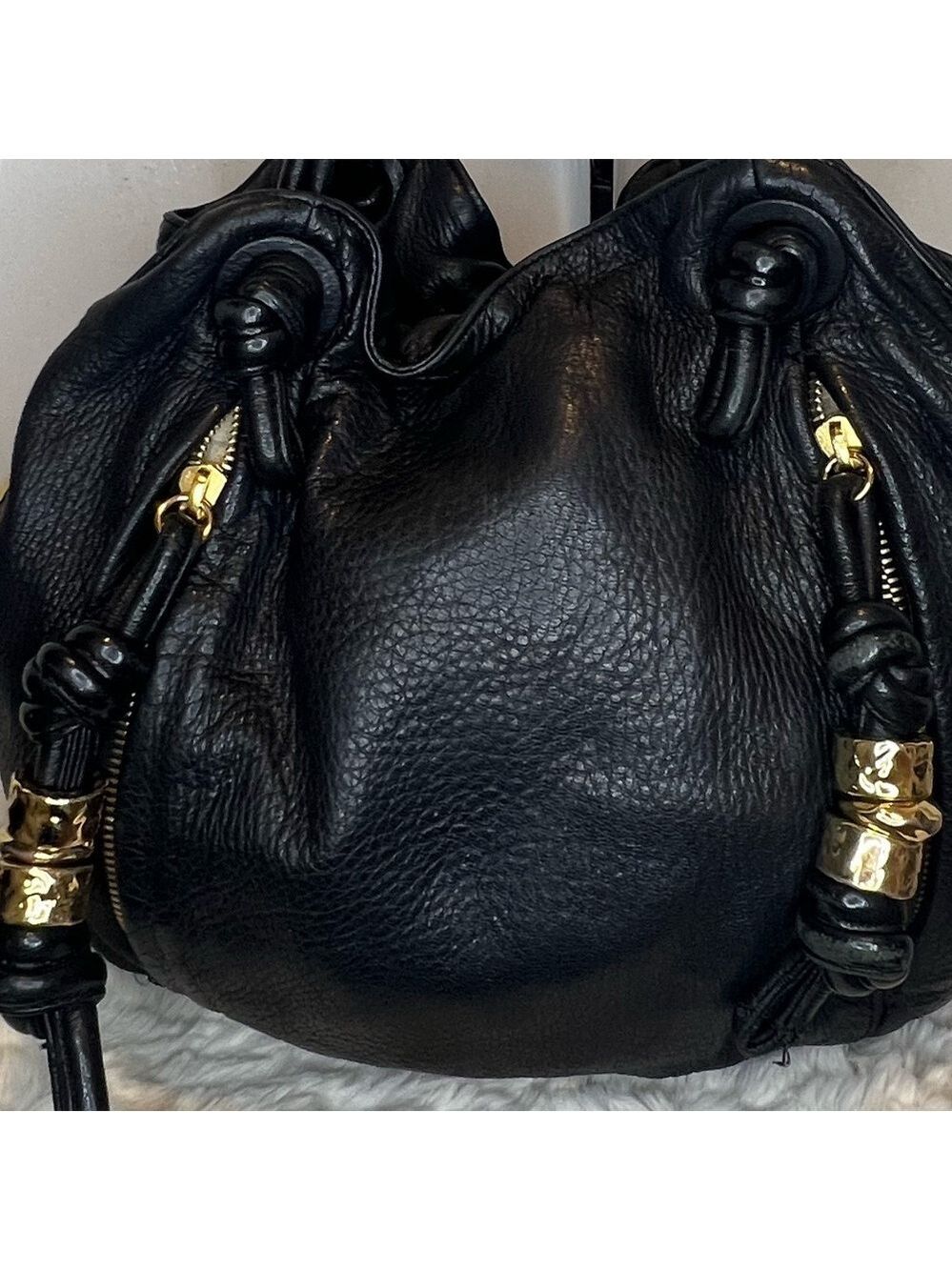 MICHAEL KORS BLACK ROSLYN LEATHER
SHOULDER BAG “THE ROSLYN” - Picture 3 of 15